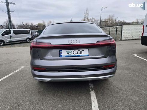 Audi E-Tron 2021 - фото 16