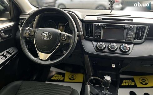 Toyota RAV4 2018 - фото 12