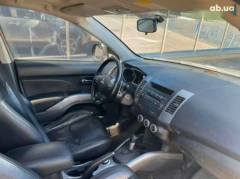 Mitsubishi Outlander 2007 - фото 20