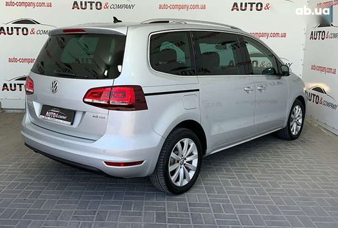 Volkswagen Sharan 2016 - фото 3