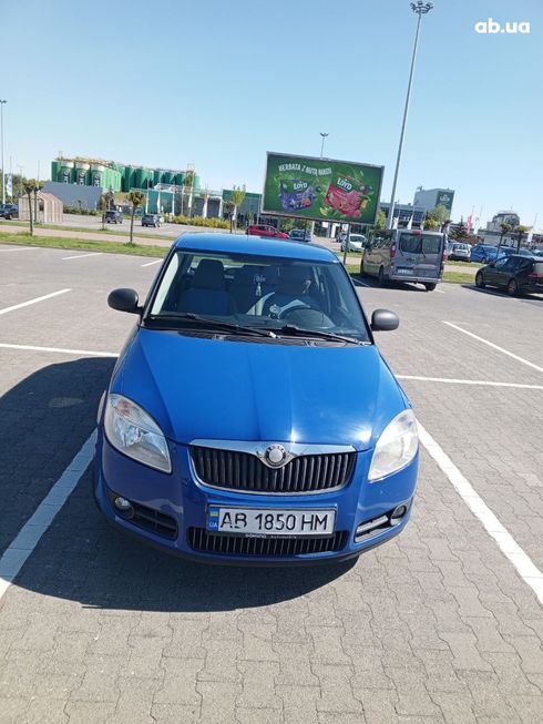Skoda Fabia 2008 синий - фото 2