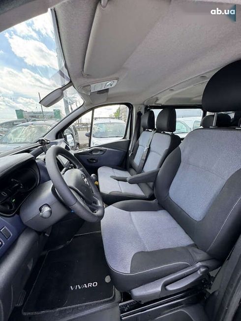 Opel Vivaro 2018 - фото 12