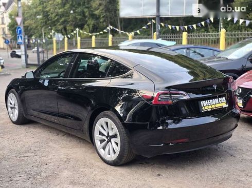 Tesla Model 3 2022 - фото 3