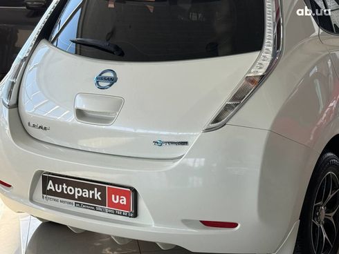Nissan Leaf 2013 белый - фото 9