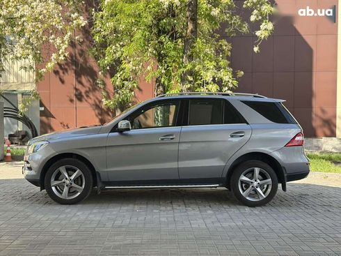Mercedes-Benz M-Класс 2014 - фото 2