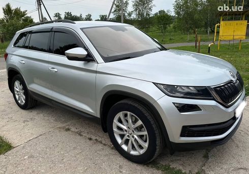 Skoda Kodiaq 2020 серебристый - фото 2