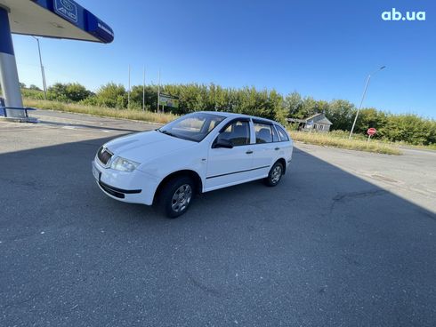 Skoda Fabia 2002 белый - фото 13