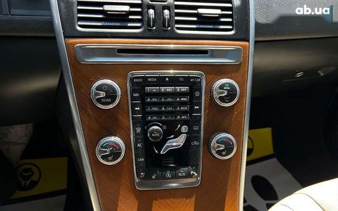 Volvo XC60 2017 - фото 22