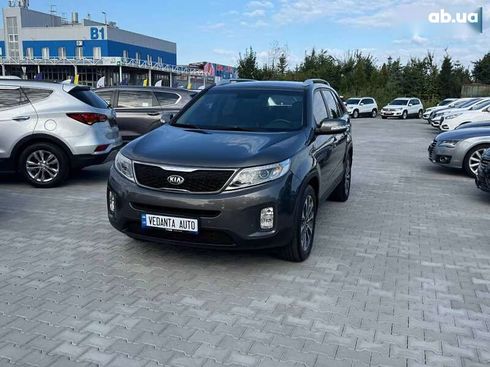 Kia Sorento 2012 - фото 3