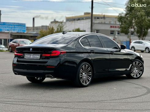 BMW 5 серия 2020 черный - фото 6