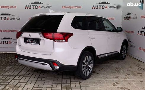 Mitsubishi Outlander 2020 - фото 3