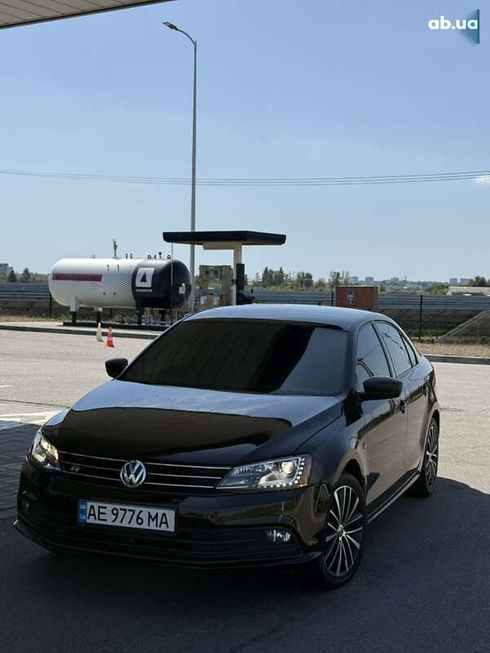 Volkswagen Jetta 2016 - фото 8