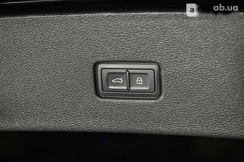 Audi Q8 2020 - фото 19