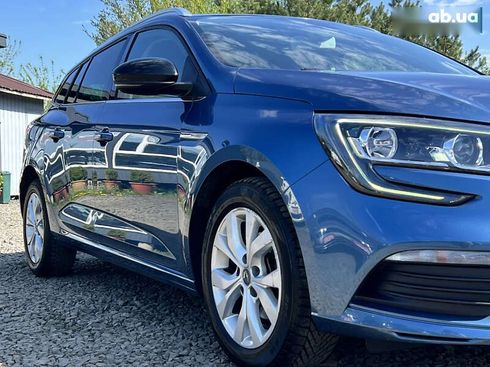 Renault Megane 2019 - фото 10