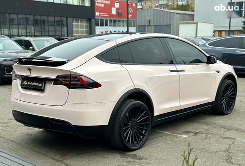 Tesla Model X 2016 - фото 7