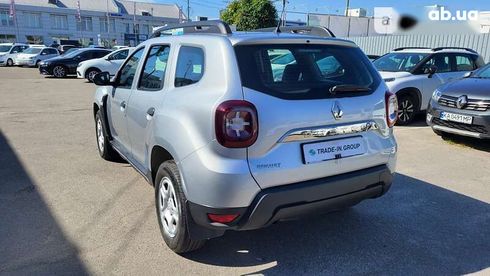 Renault Duster 2020 - фото 10