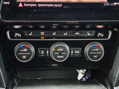 Volkswagen passat alltrack 2020 белый - фото 30