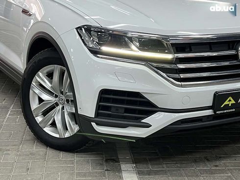 Volkswagen Touareg 2019 - фото 3