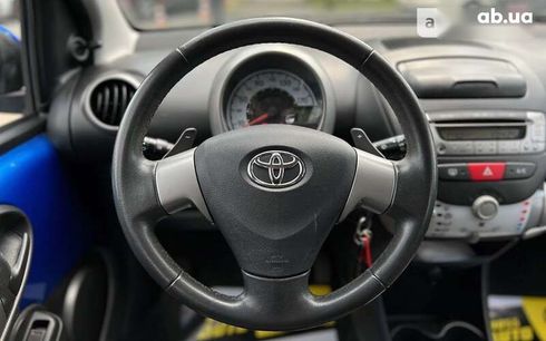 Toyota Aygo 2013 - фото 11