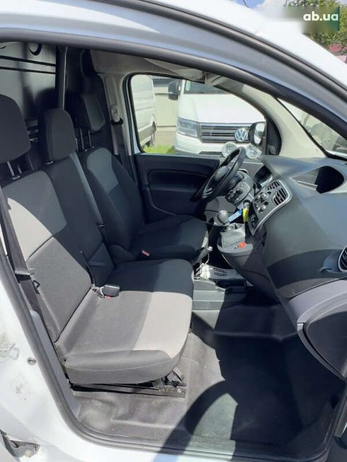 Renault Kangoo 2021 - фото 22