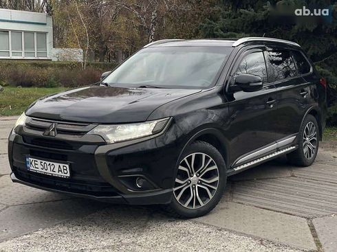 Mitsubishi Outlander 2015 - фото 3