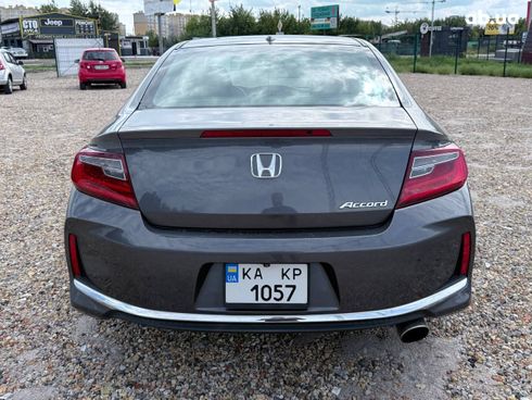 Honda Accord 2017 серебристый - фото 7