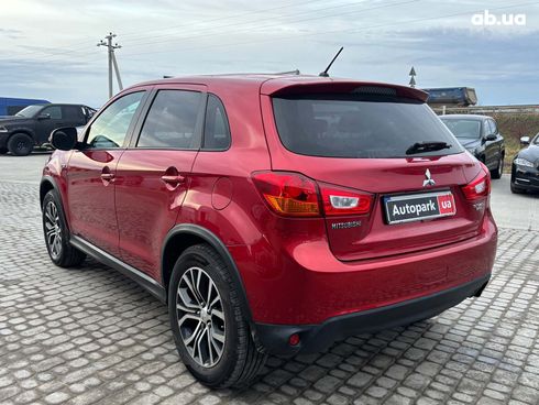 Mitsubishi Outlander 2016 красный - фото 5