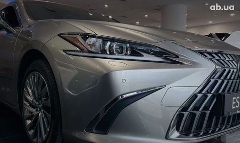 Lexus ES 2023 - фото 2