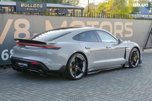 Porsche Taycan 2021 - фото 8