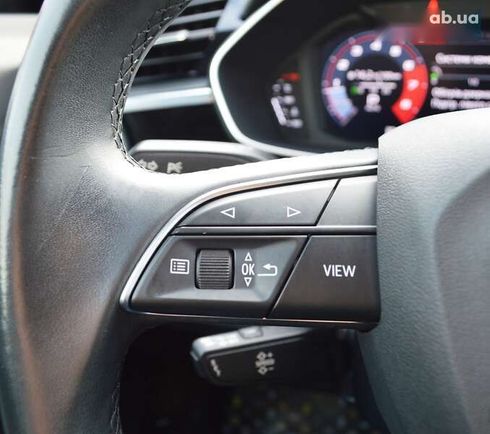 Audi Q3 2020 - фото 25