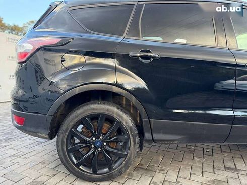 Ford Escape 2018 - фото 12