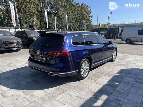 Volkswagen Passat 2018 - фото 15