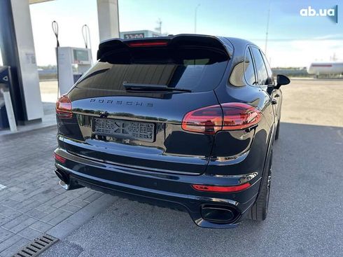 Porsche Cayenne 2014 - фото 26