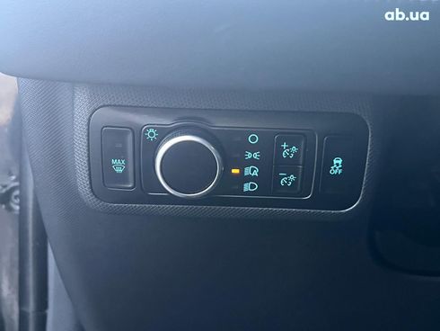 Ford Mustang Mach-E 2023 черный - фото 24