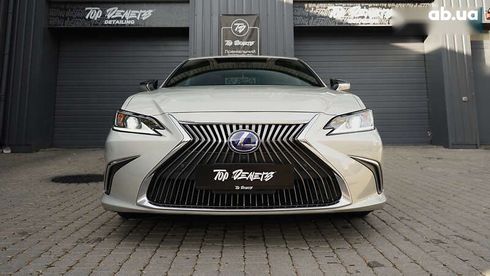 Lexus ES 2019 - фото 7