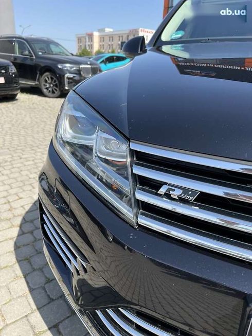 Volkswagen Touareg 2017 - фото 8