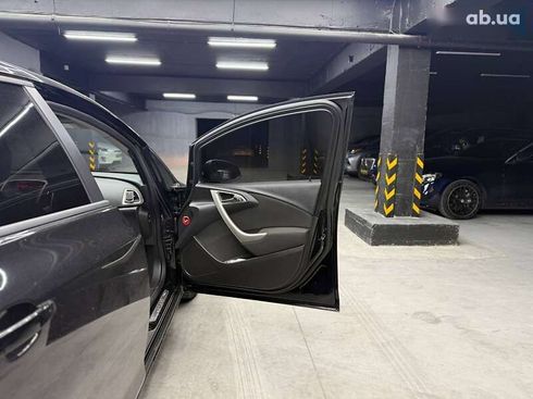 Opel Astra 2010 - фото 10