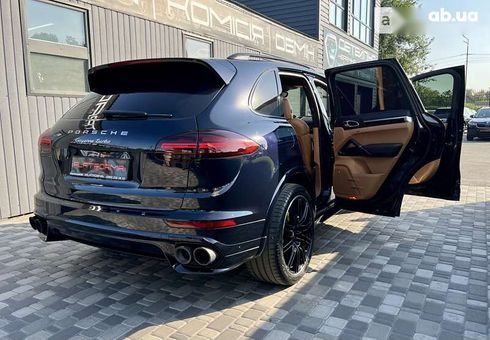 Porsche Cayenne 2016 - фото 11