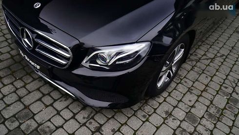 Mercedes-Benz E-Класс 2020 - фото 10