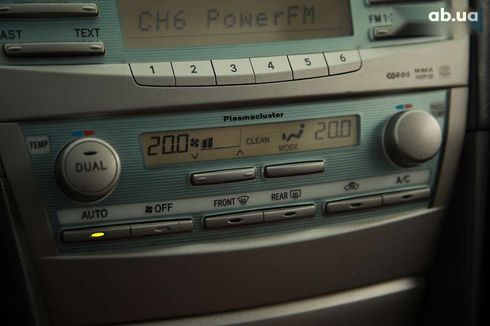 Toyota Camry 2008 - фото 15