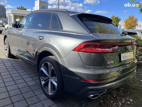 Audi SQ8 2020 - фото 32