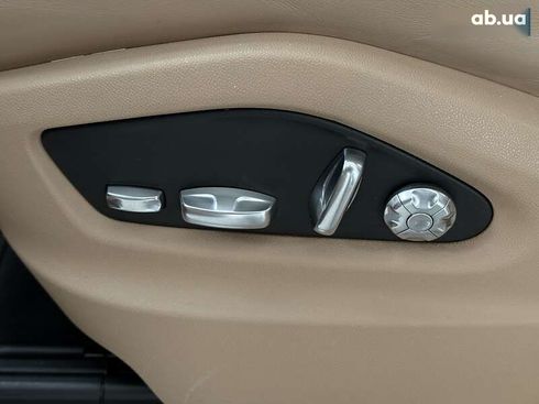 Porsche Cayenne 2018 - фото 19