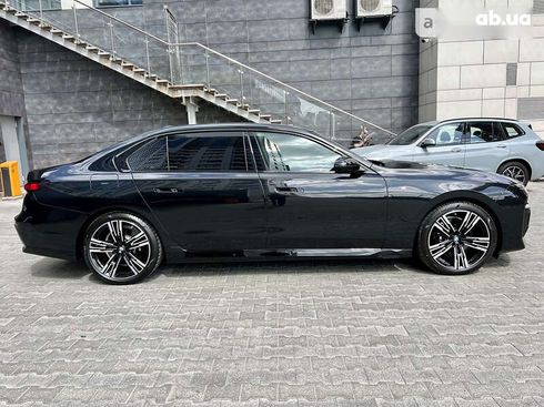 BMW 7 серия 2023 - фото 22