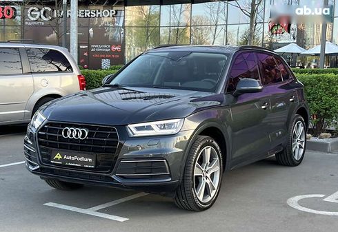 Audi Q5 2018 - фото 5