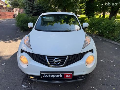 Nissan Juke 2011 белый - фото 2