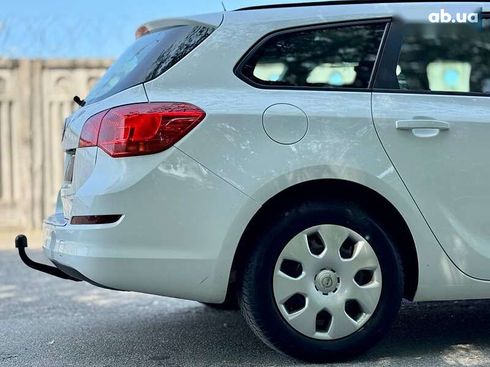Opel Astra 2011 - фото 13