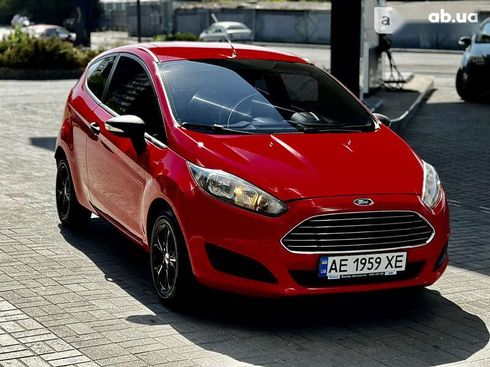 Ford Fiesta 2013 - фото 9