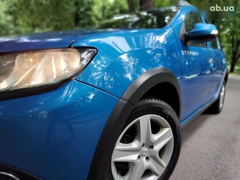 Renault Sandero Stepway 2014 - фото 2