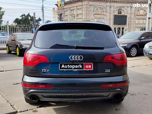 Audi Q7 2014 серый - фото 5