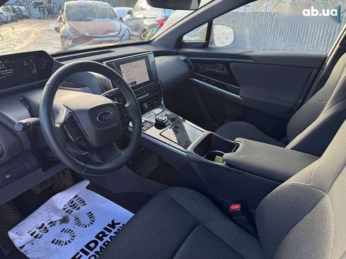 Subaru Solterra 2023 - фото 25